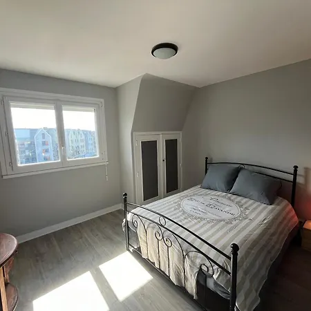 Apartment Lumineux 2 Avec Wifi Et Parking - Fr-1-746-22