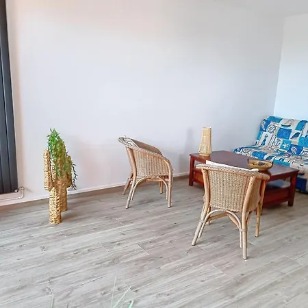 Apartment Lumineux 2 Avec Wifi Et Parking - Fr-1-746-22 Courseulles-sur-Mer